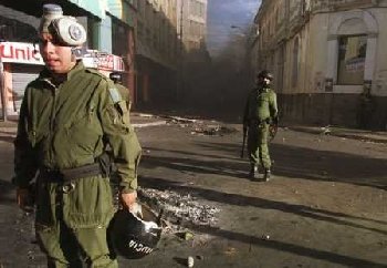 Cochabamba April 2000
