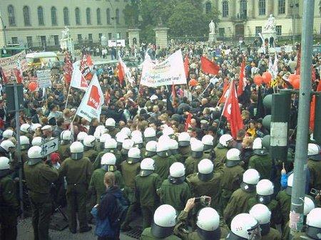 Demo Berlin - 2. Oktober 2004