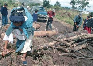 bloqueos de las vías Febrero de 2001