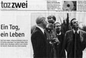 Johannes Heesters bei einem Besuch im KZ Dachau Johannes Heesters bei einem Besuch im KZ Dachau